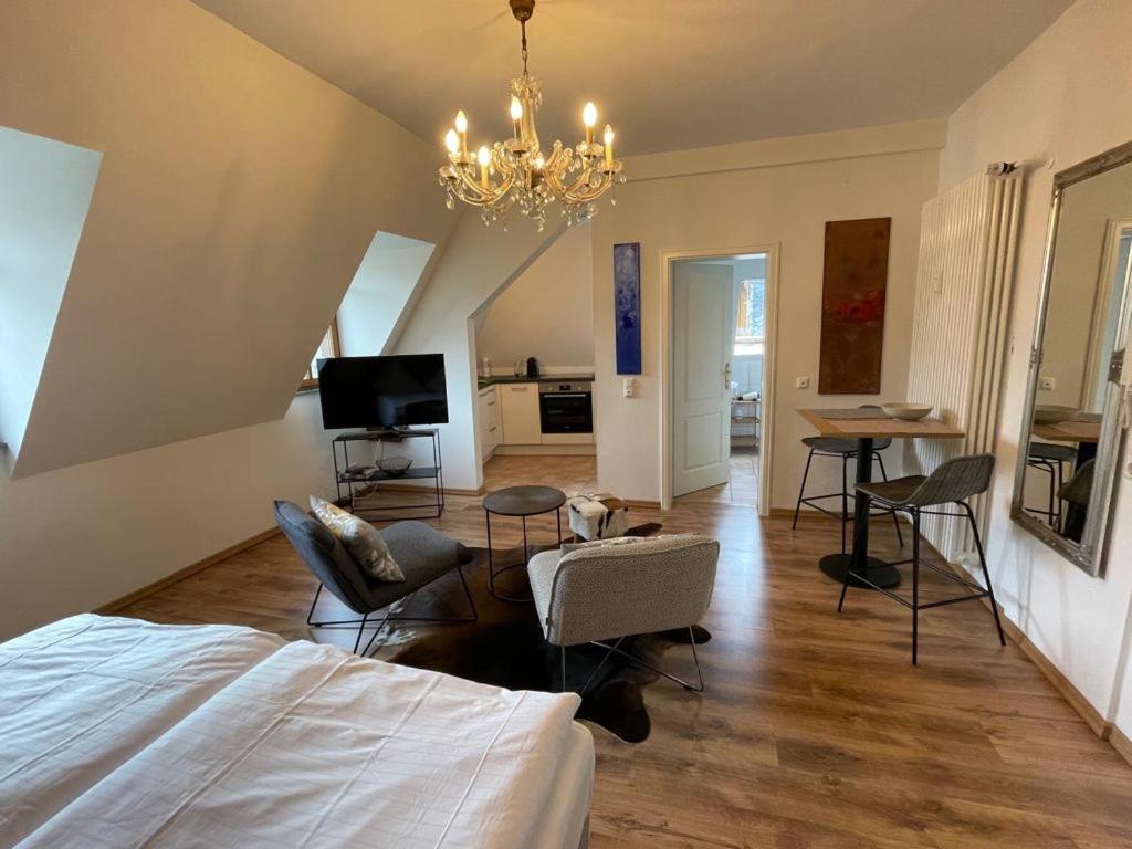 Schlossberg Weingut C.a. Haussmann Apartment *